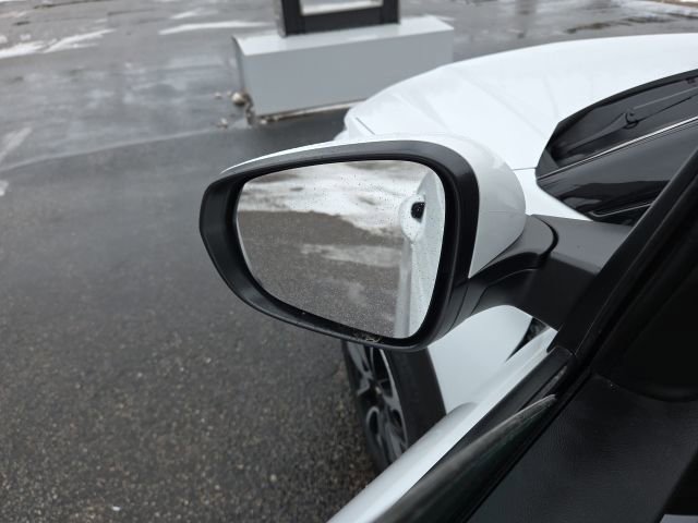 Used 2025 Chevrolet TrailBlazer LT image 32