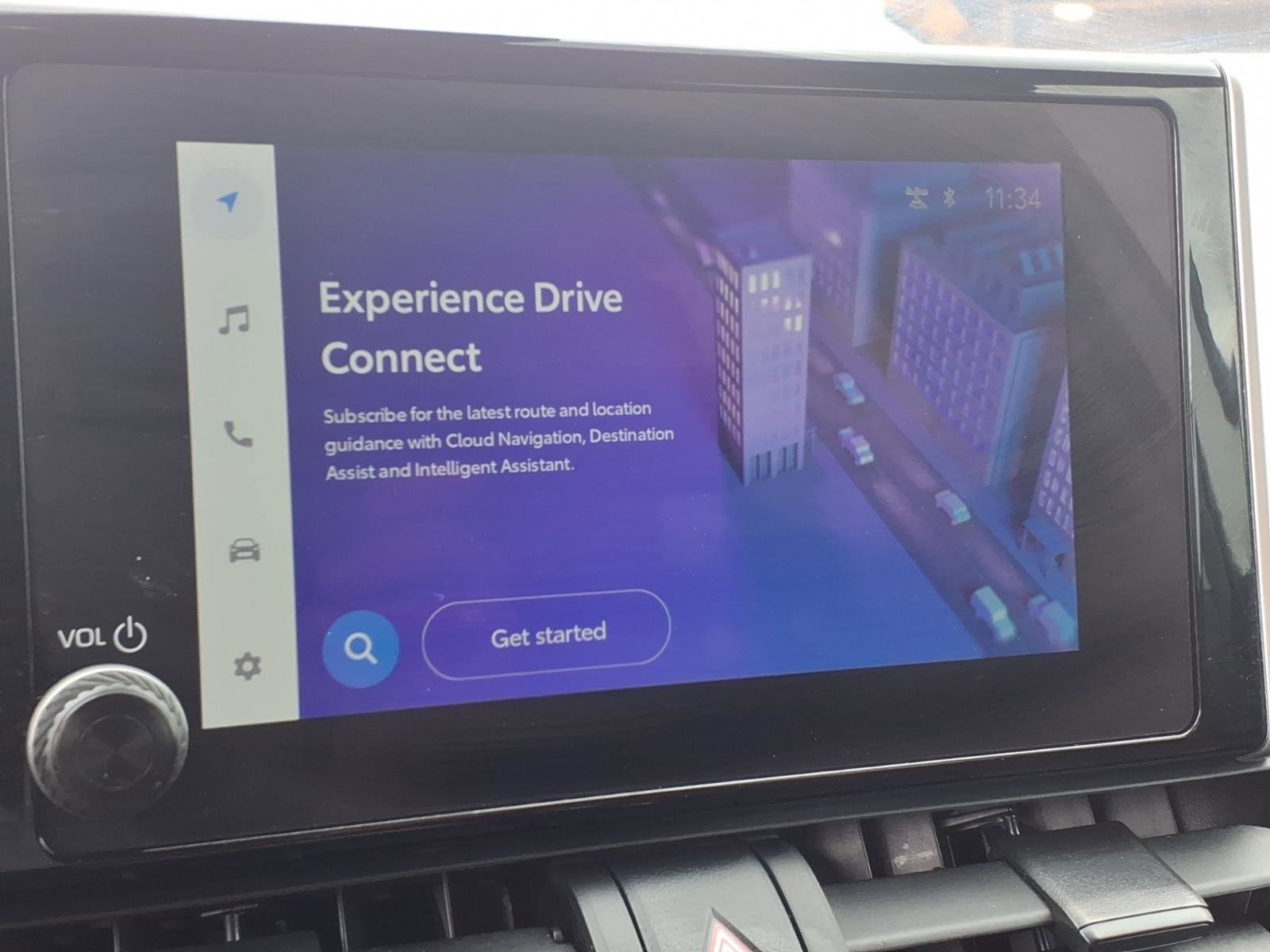 Used 2024 Toyota RAV4 XLE FWD image 5