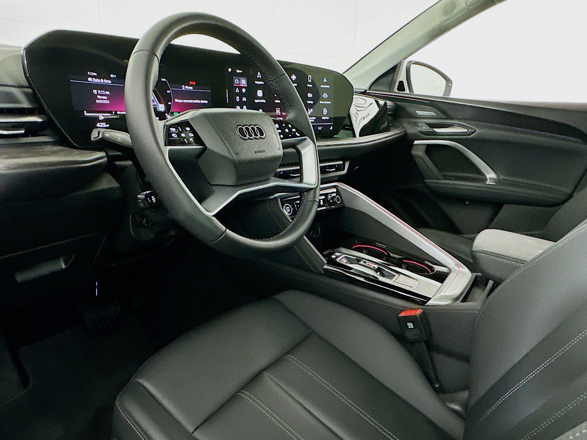 Used 2025 Audi Q5 Premium Plus AWD/4WD image 7