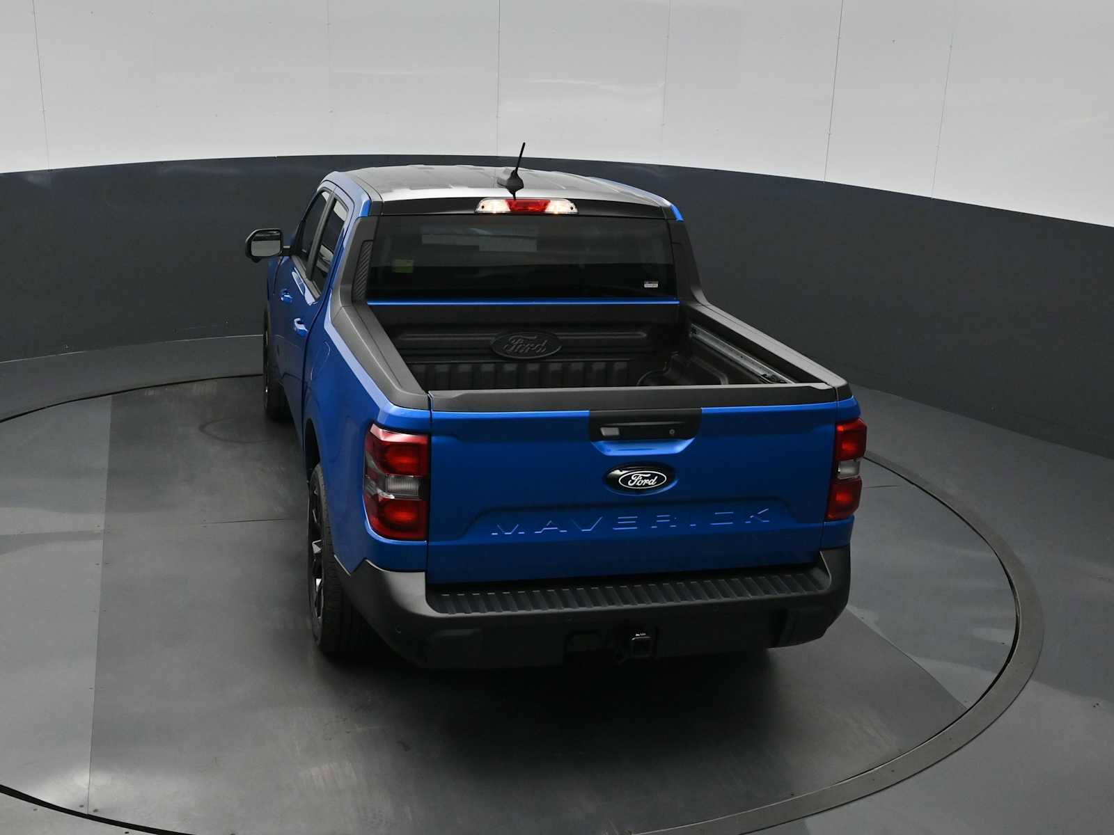 New 2026 Ford Maverick Lariat w/ Black Appearance Package image 24