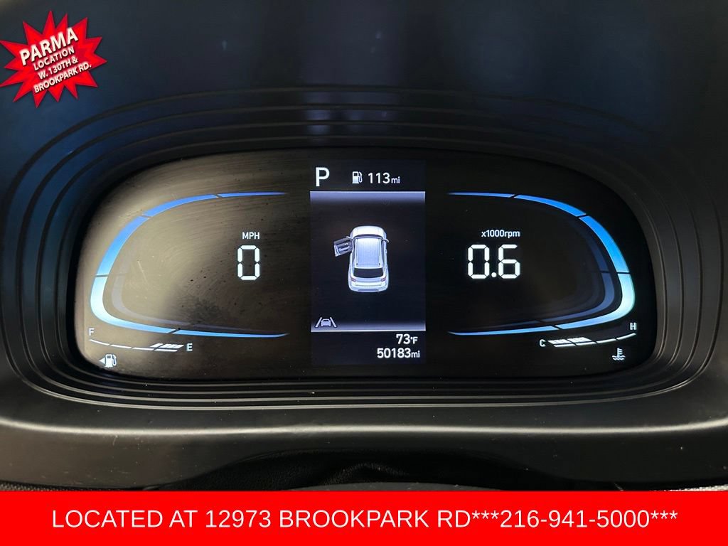 Used 2023 Hyundai Venue SEL FWD image 15