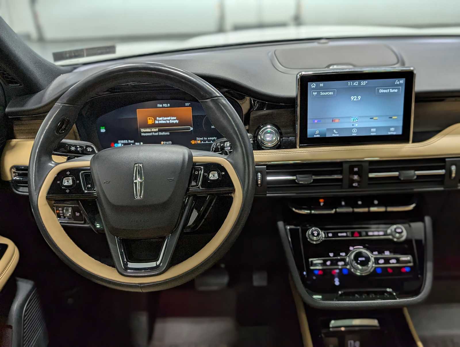 Certified 2022 Lincoln Corsair Reserve image 5