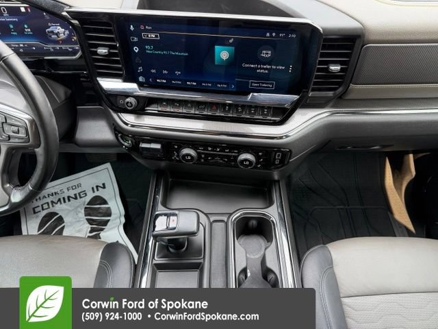 Used 2023 Chevrolet Silverado 1500 ZR2 w/ Technology Package AWD/4WD image 29