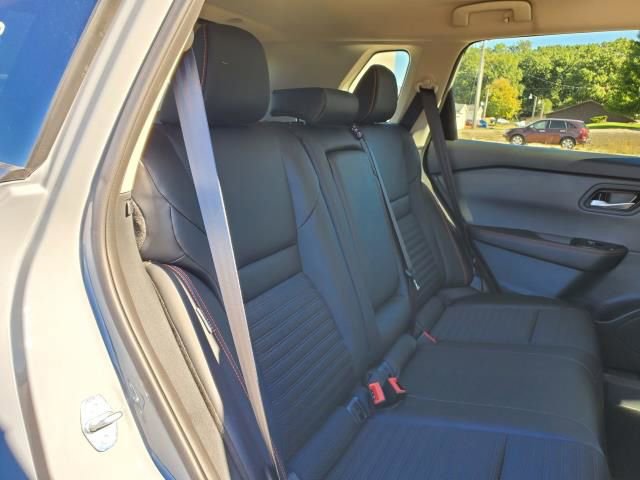 New 2026 Nissan Rogue SV image 17