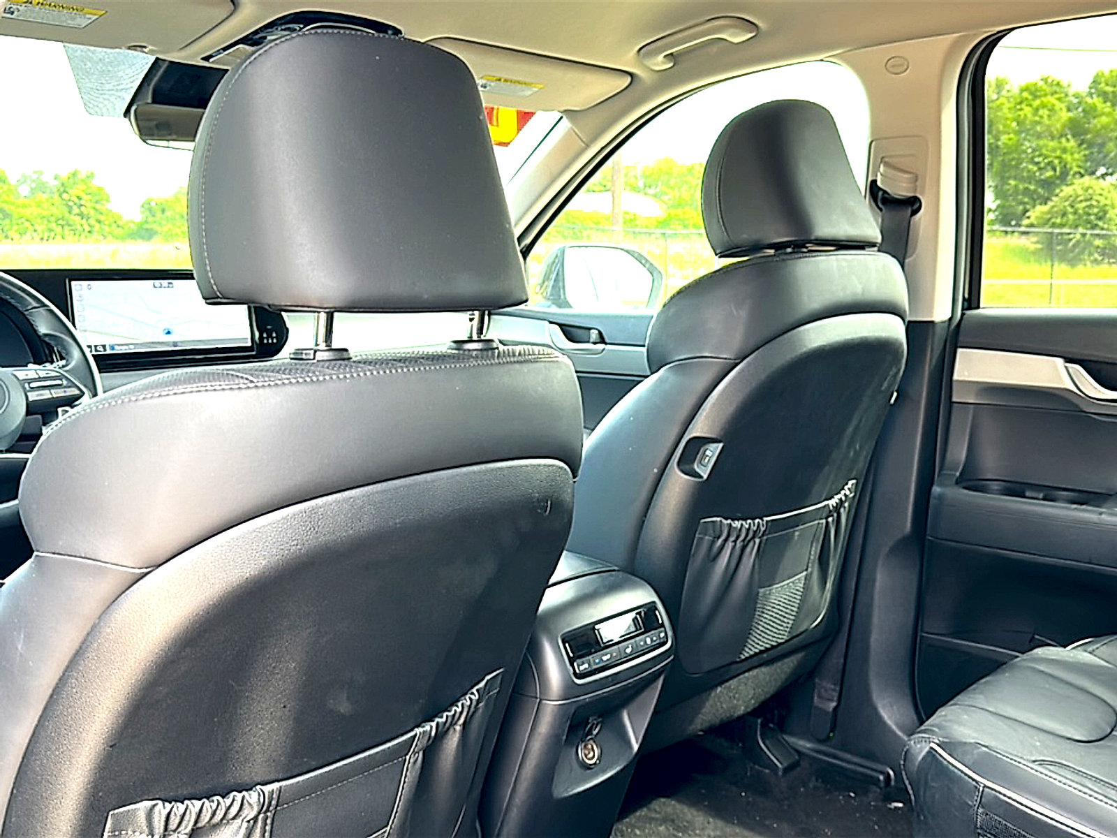 Used 2025 Hyundai Palisade SEL FWD image 17