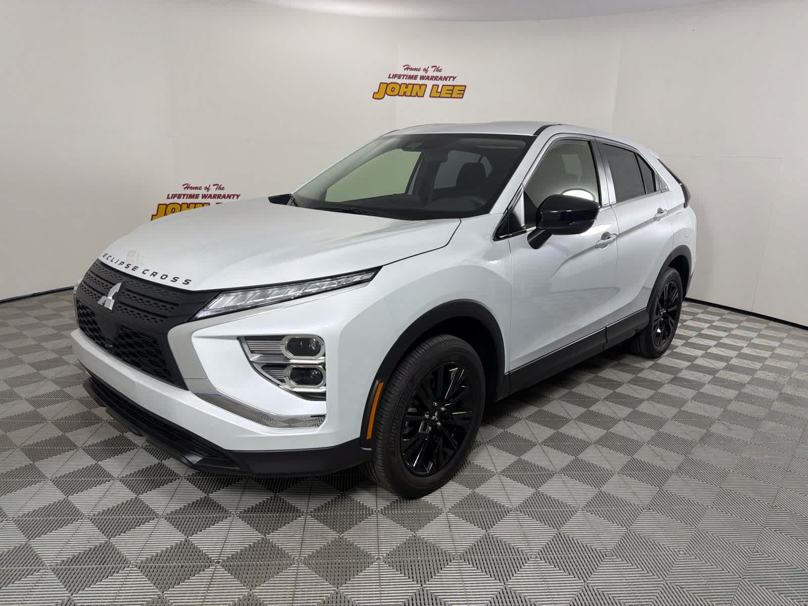 New 2026 Mitsubishi Eclipse Cross LE AWD/4WD image 1
