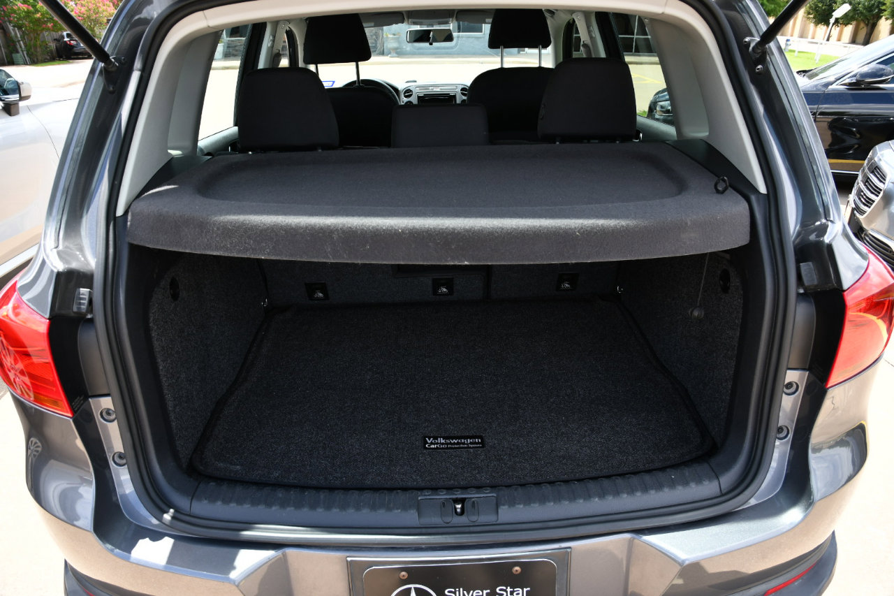 Used 2014 Volkswagen Tiguan S FWD image 6