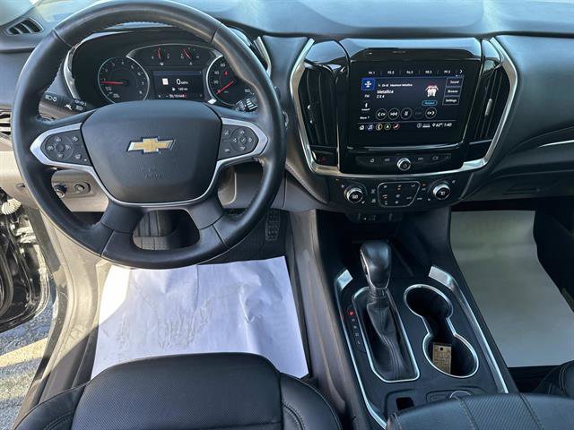 Used 2021 Chevrolet Traverse Premier FWD image 18