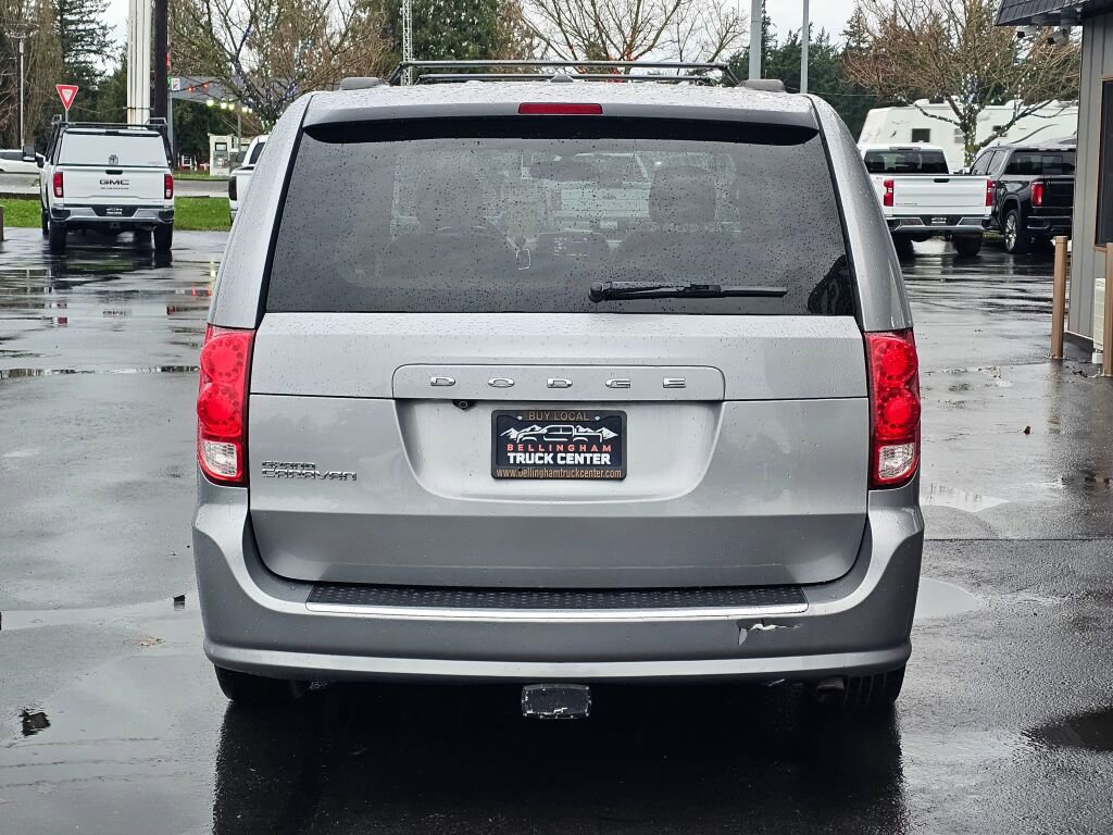 Used 2015 Dodge Grand Caravan American Value Package FWD image 4