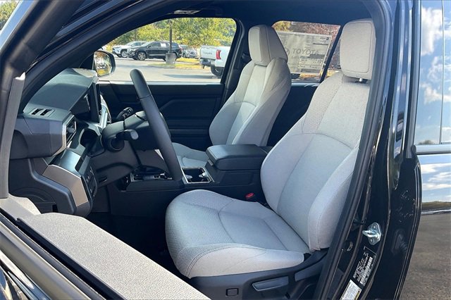 Used 2025 Toyota 4Runner SR5 image 25