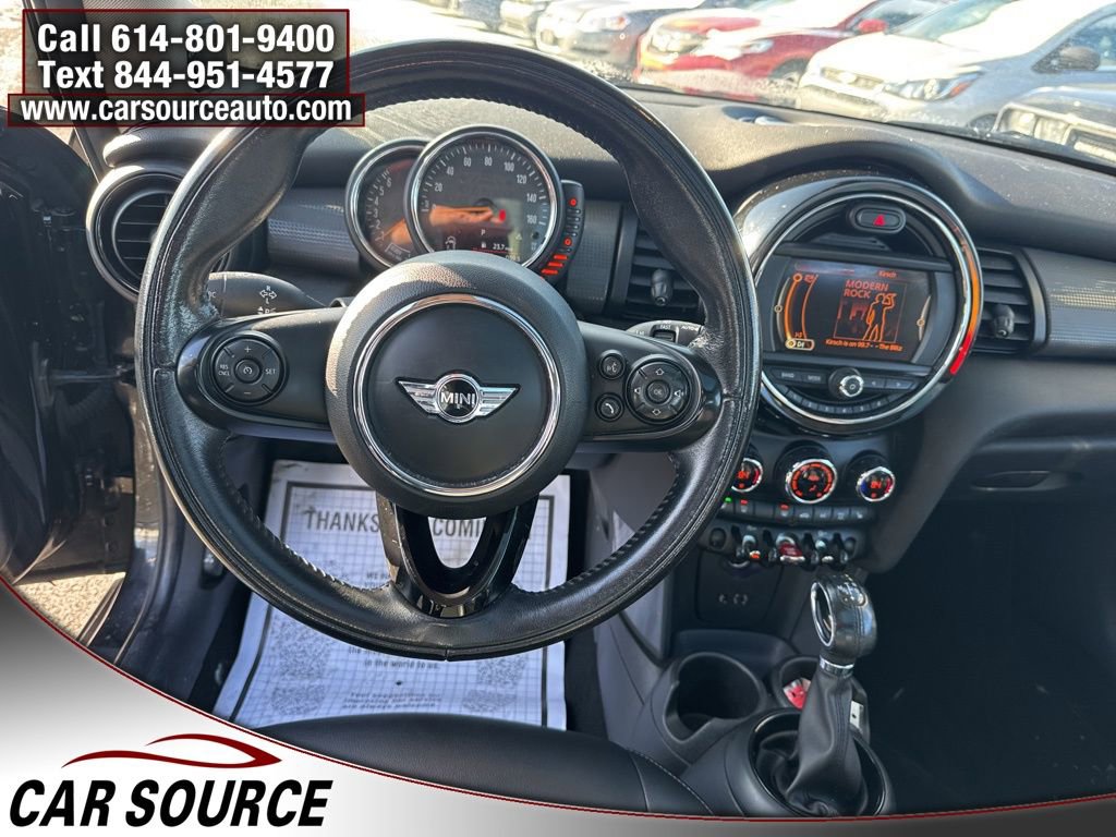 Used 2017 MINI Cooper 2-Door Hardtop FWD image 11