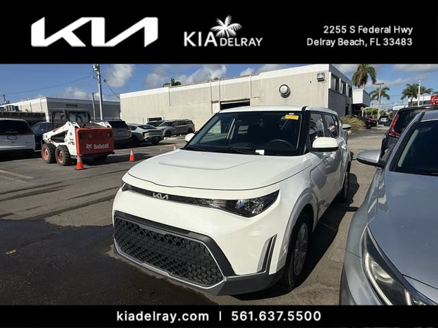 Certified 2023 Kia Soul LX w/ Option Group 015 FWD image 9