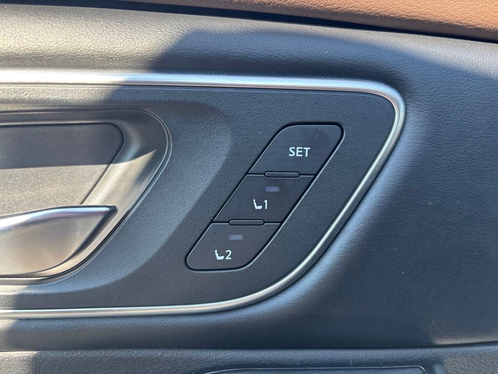 Certified 2023 Nissan Rogue Platinum w/ Platinum Premium Package AWD/4WD image 19