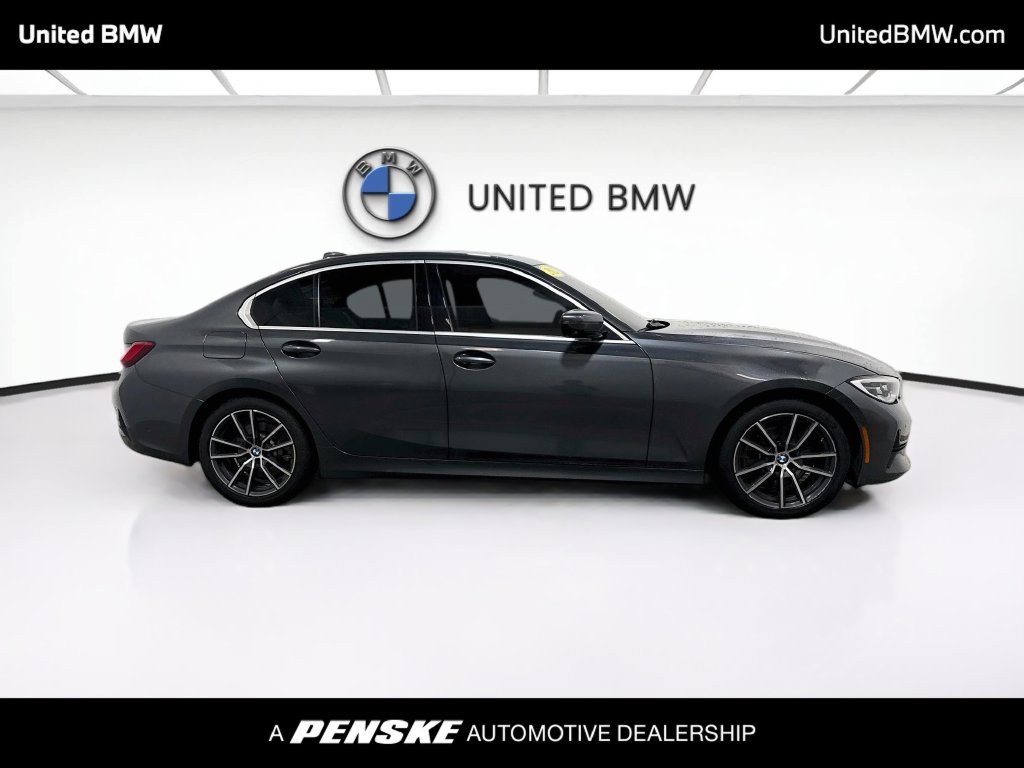 Used 2021 BMW 330i Sedan RWD image 4