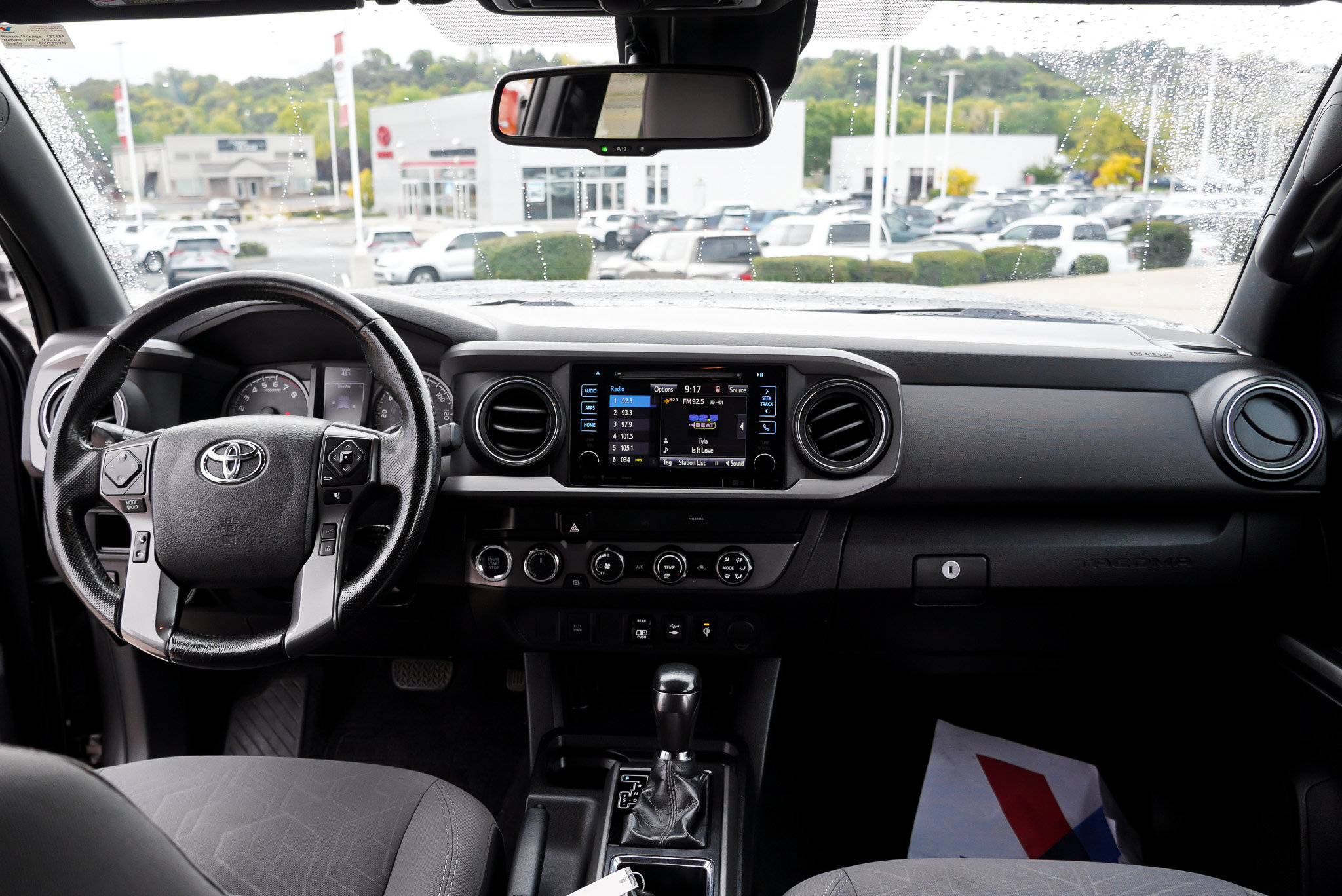 Certified 2019 Toyota Tacoma TRD Off-Road AWD/4WD image 29