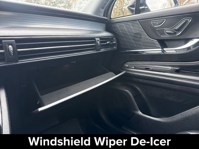 Certified 2022 Lincoln Corsair AWD w/ Equipment Group 101A image 24