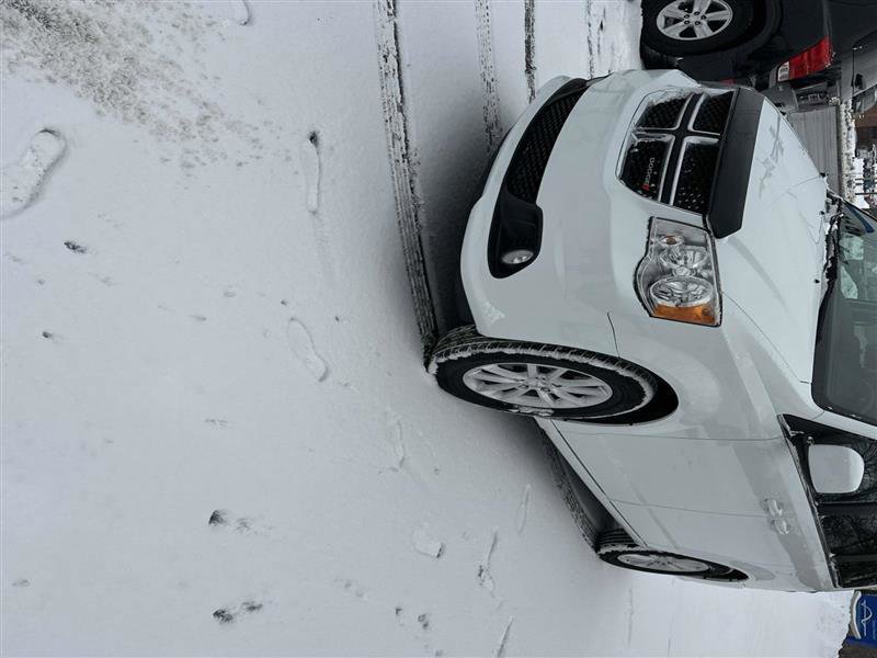 Used 2018 Dodge Grand Caravan SXT image 5