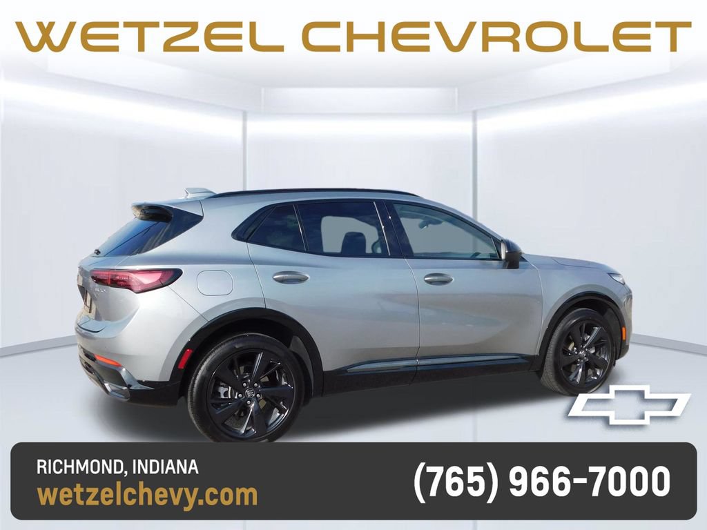 Used 2025 Buick Envision Sport Touring AWD/4WD image 3