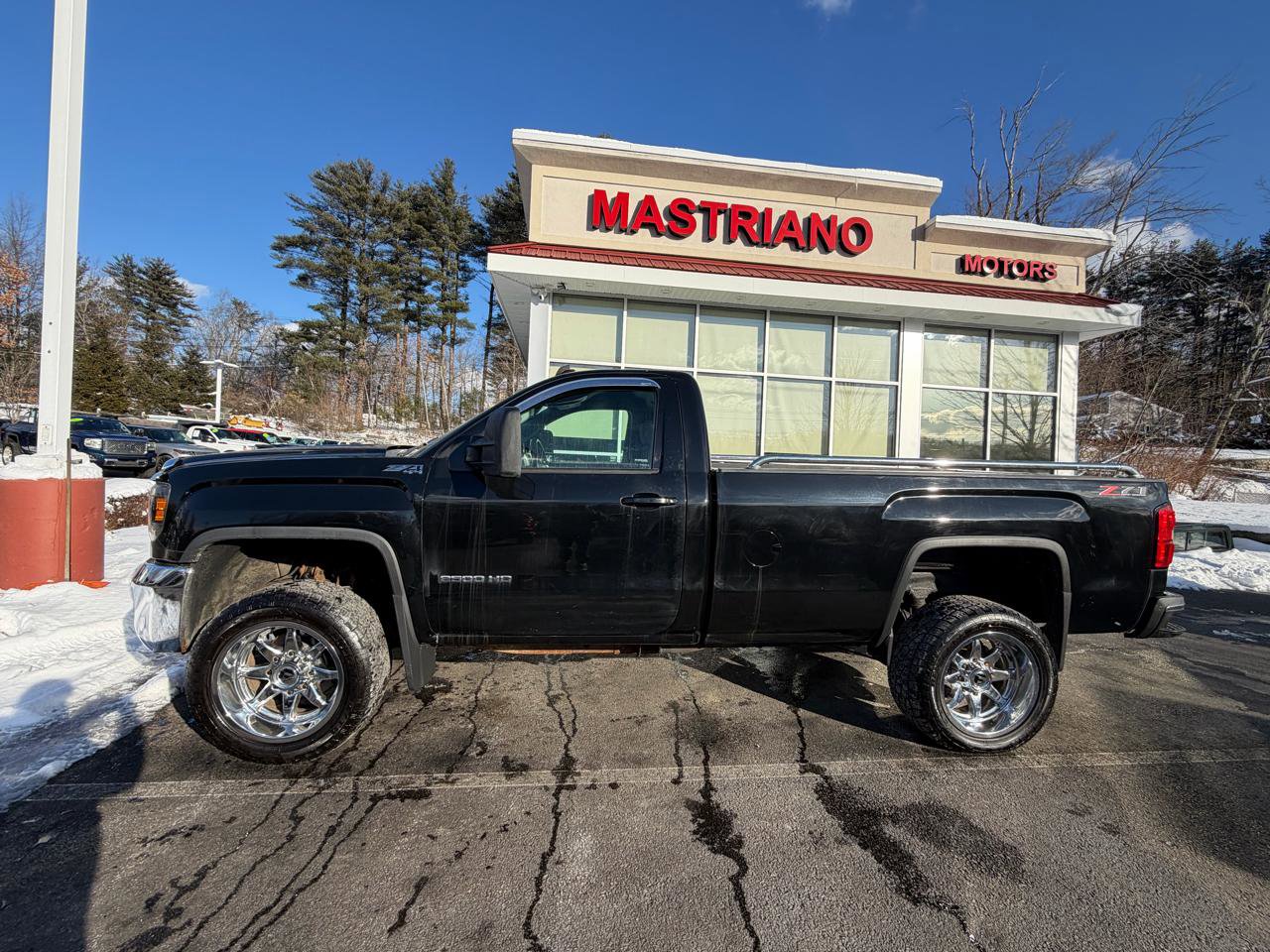 Used 2015 GMC Sierra 2500 SLE w/ SLE Preferred Package image 12