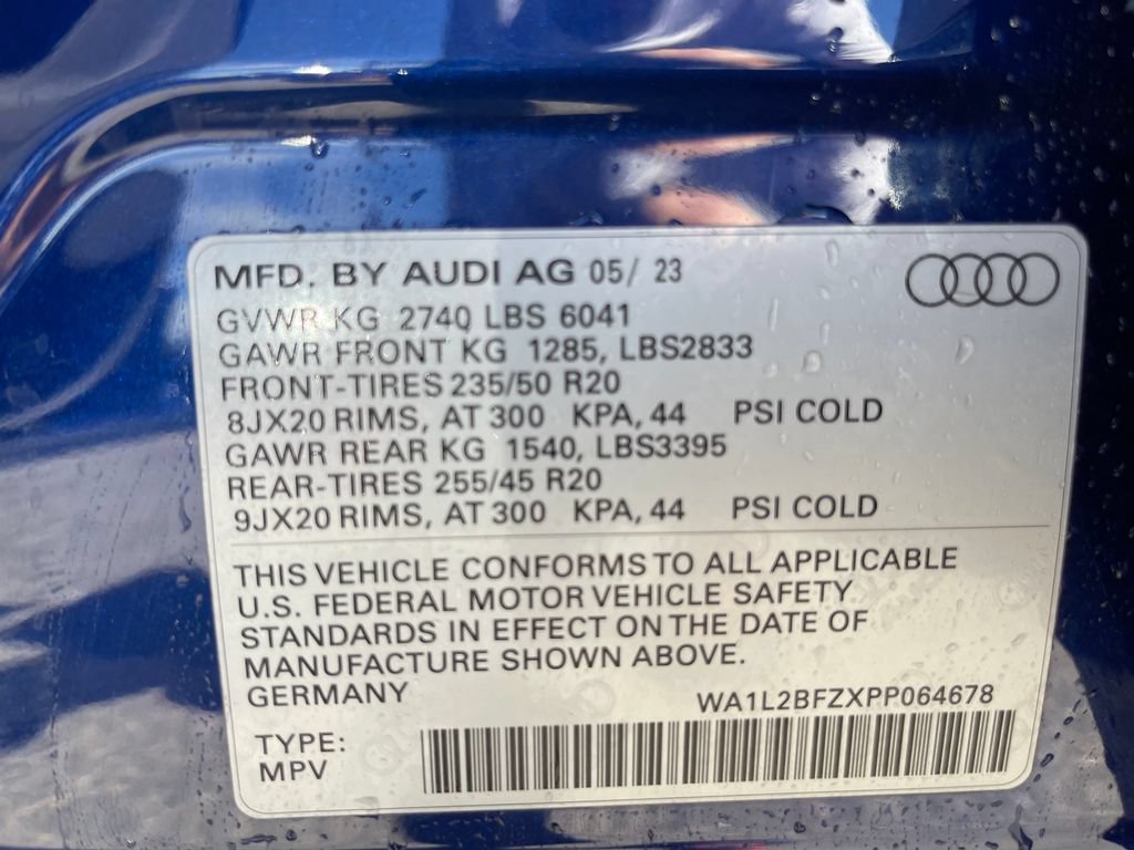 Used 2023 Audi Q4 e-tron Premium Plus w/ Premium Plus AWD/4WD image 6