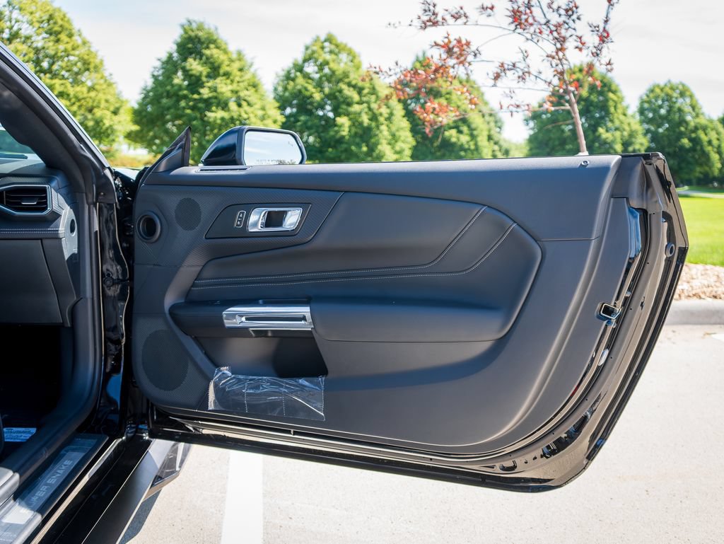 New 2026 Ford Mustang GT Premium w/ GT Performance Package RWD image 30