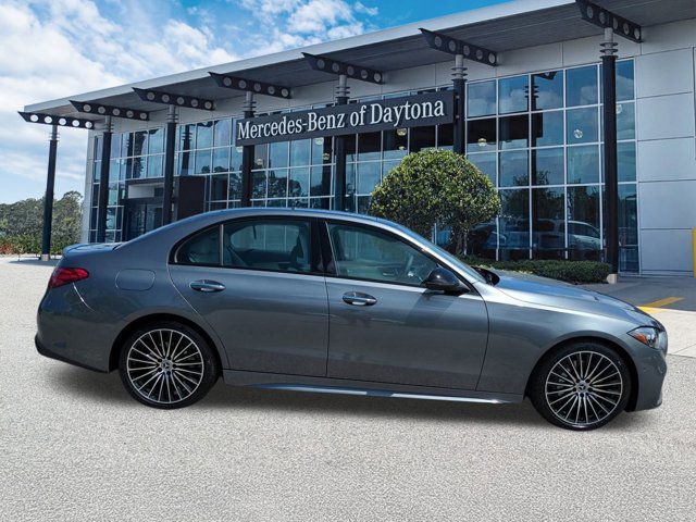 Used 2025 Mercedes-Benz C 300 Sedan image 3