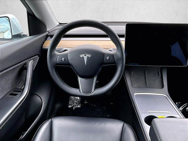 Used 2021 Tesla Model Y Long Range AWD/4WD image 6