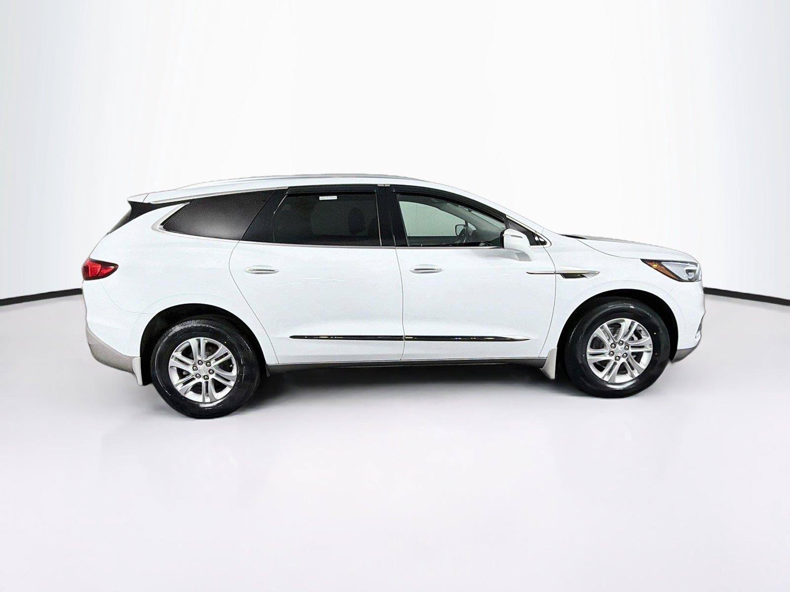 Used 2021 Buick Enclave Essence w/ Sound and Sites Package AWD/4WD image 12