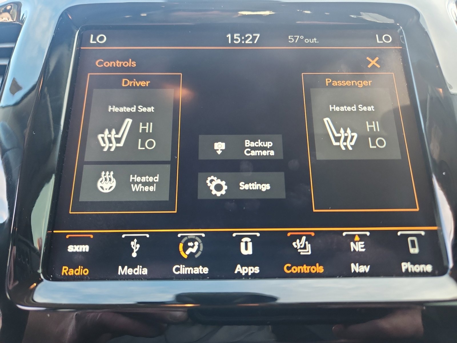 Used 2019 Jeep Cherokee Limited w/ Technology Group image 34