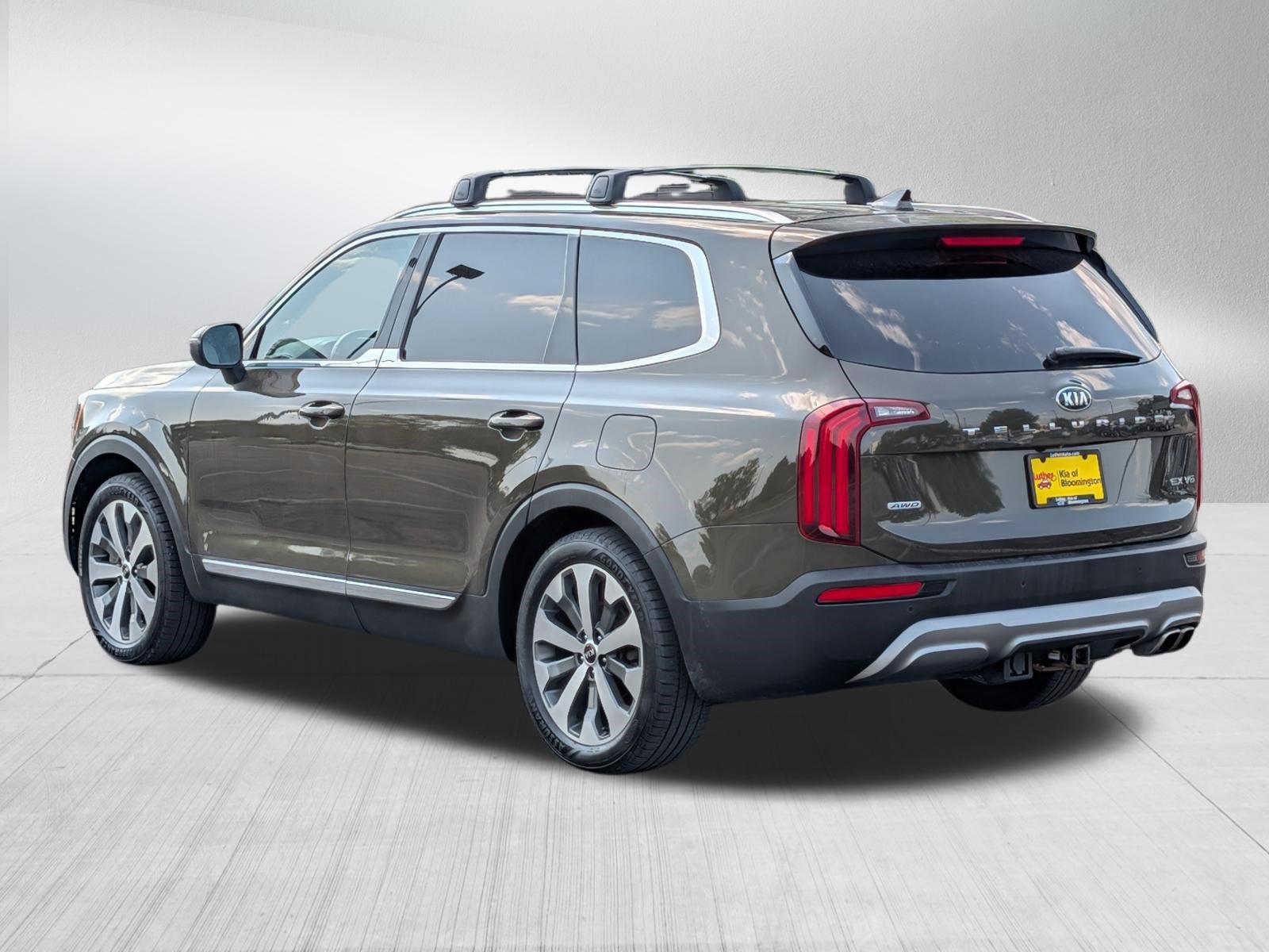 Used 2021 Kia Telluride EX w/ EX Premium Package AWD/4WD image 5