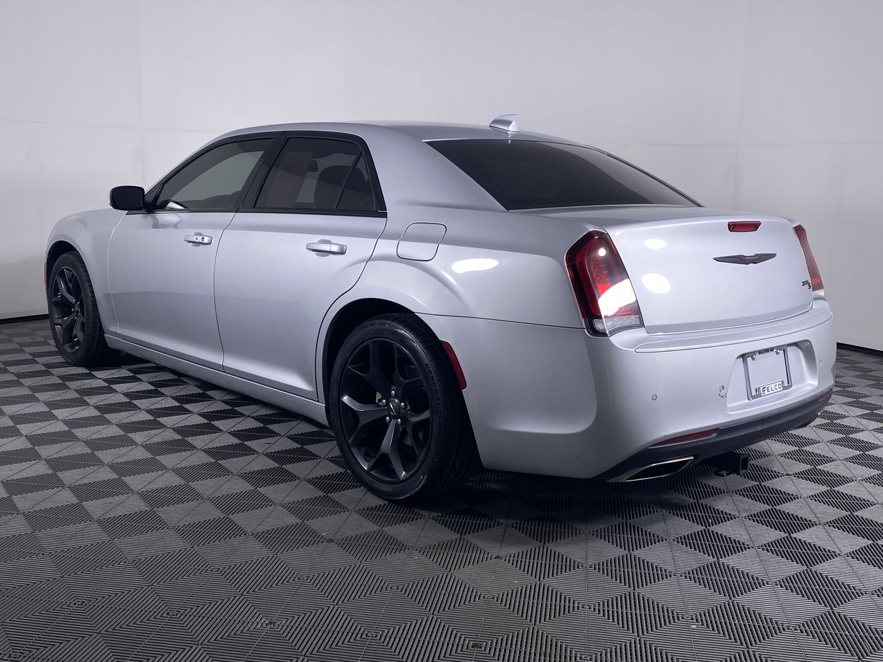 Used 2021 Chrysler 300 S RWD image 19