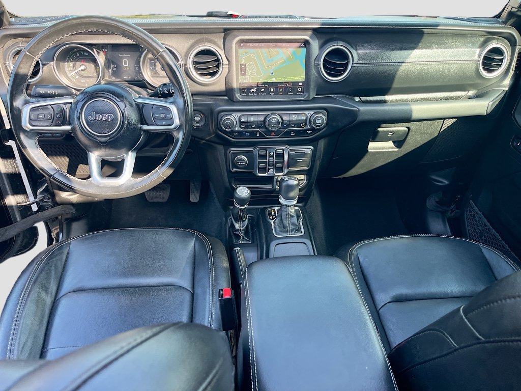 Used 2022 Jeep Wrangler Unlimited Sahara w/ Cold Weather Group AWD/4WD image 25