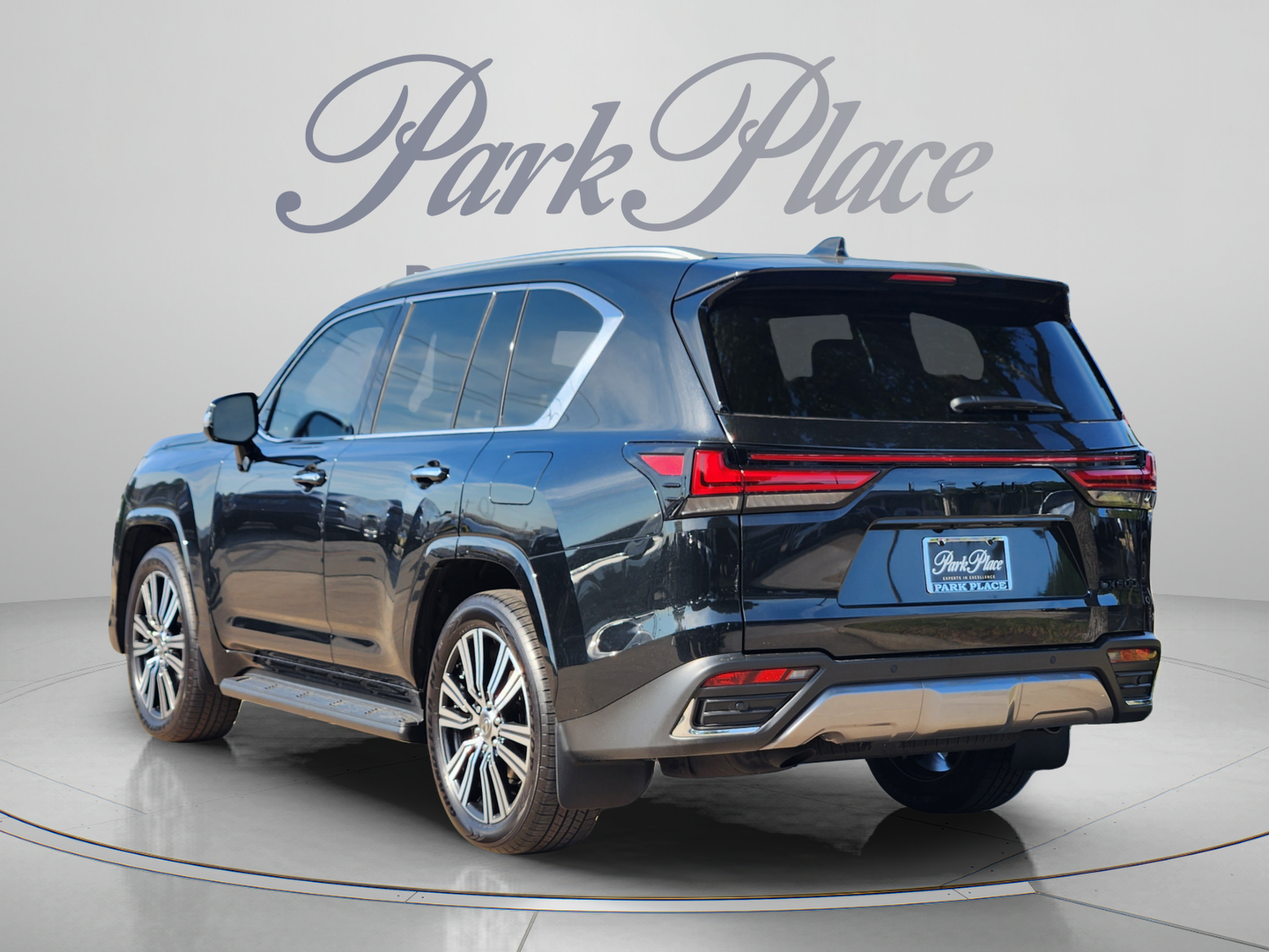 New 2026 Lexus LX 600 4WD w/ Luxury Package image 3