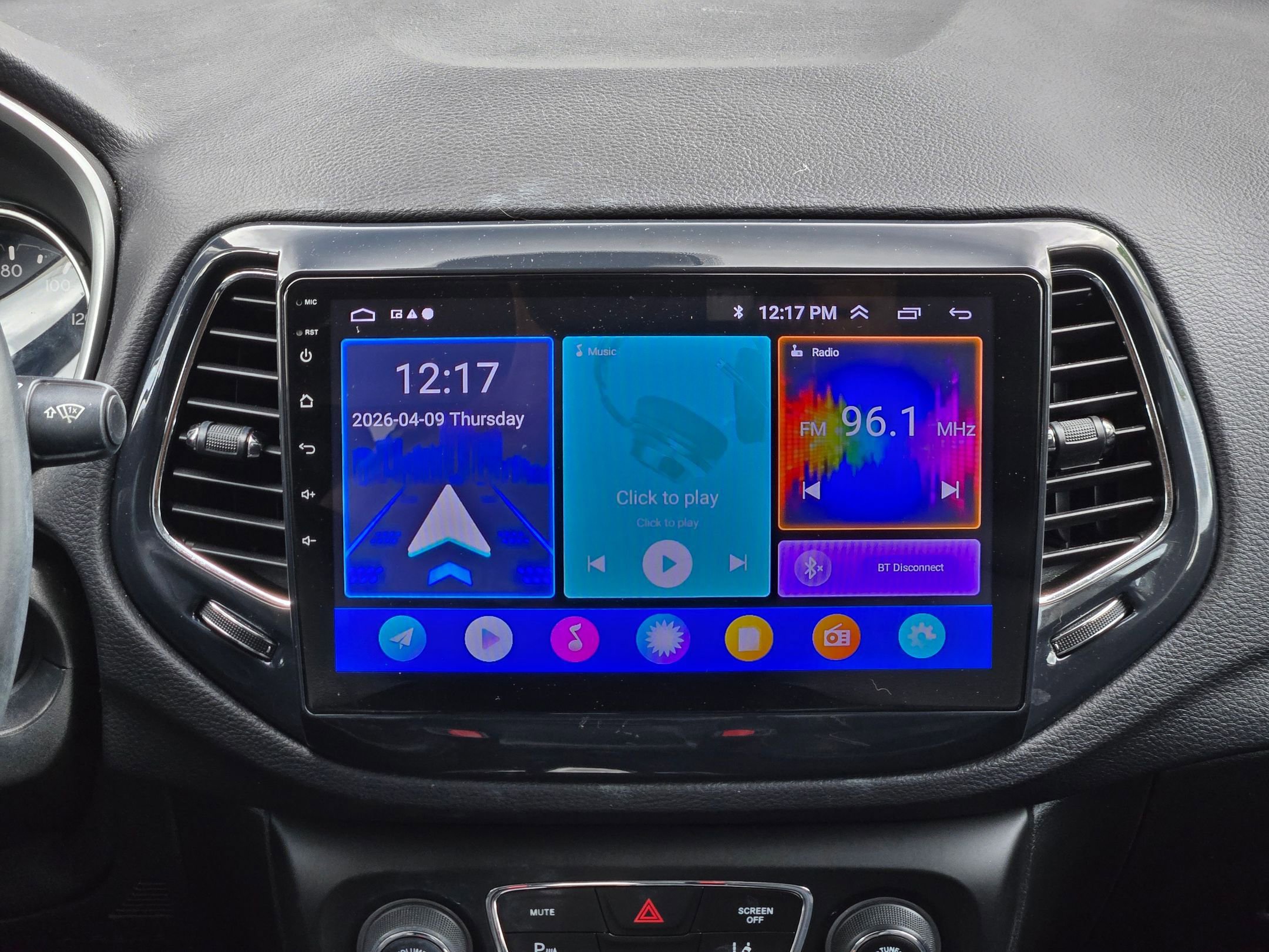 Used 2019 Jeep Compass Latitude w/ Safety & Security Group image 17