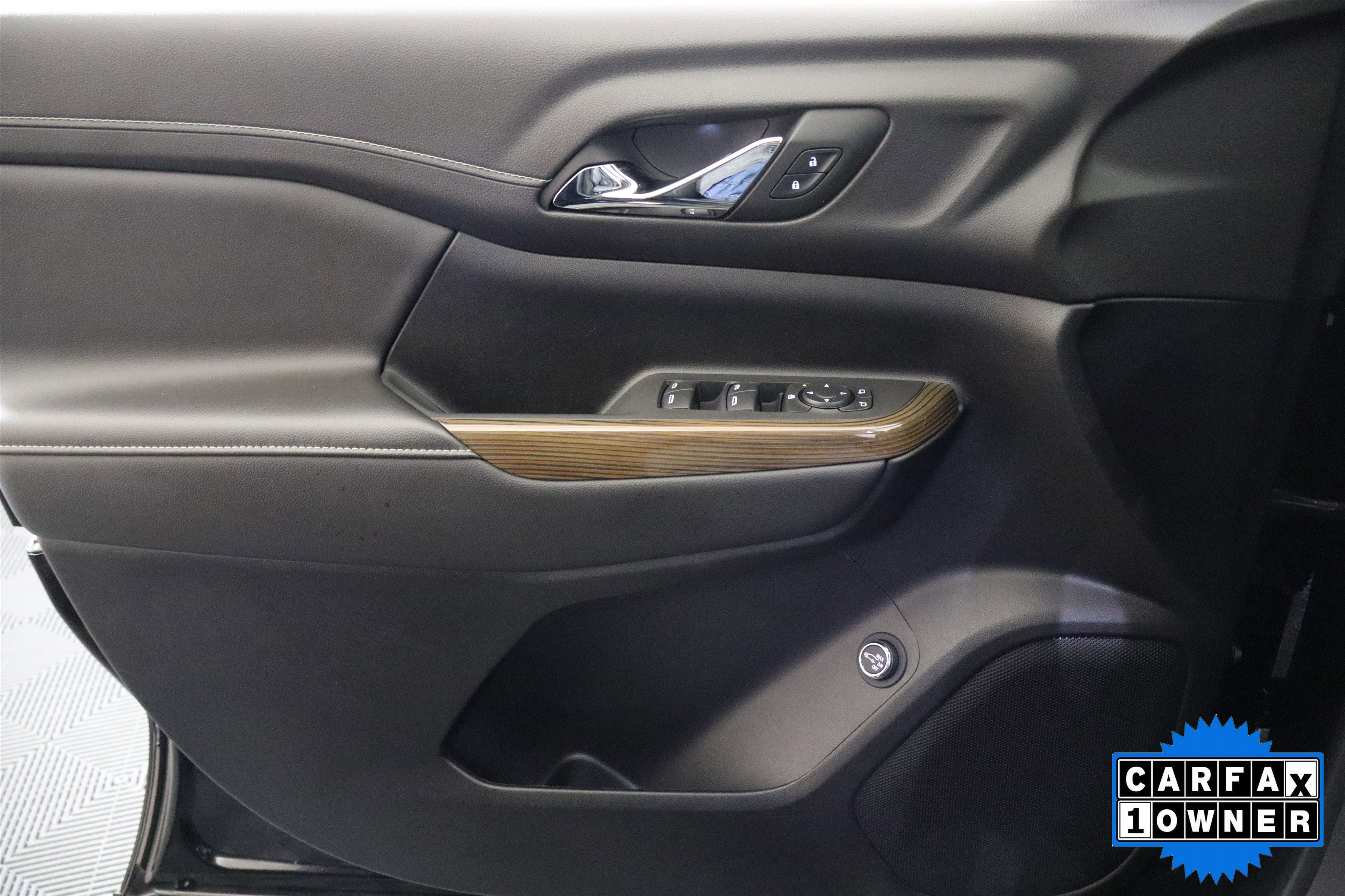 Used 2023 GMC Acadia SLE w/ Driver Convenience Package image 33