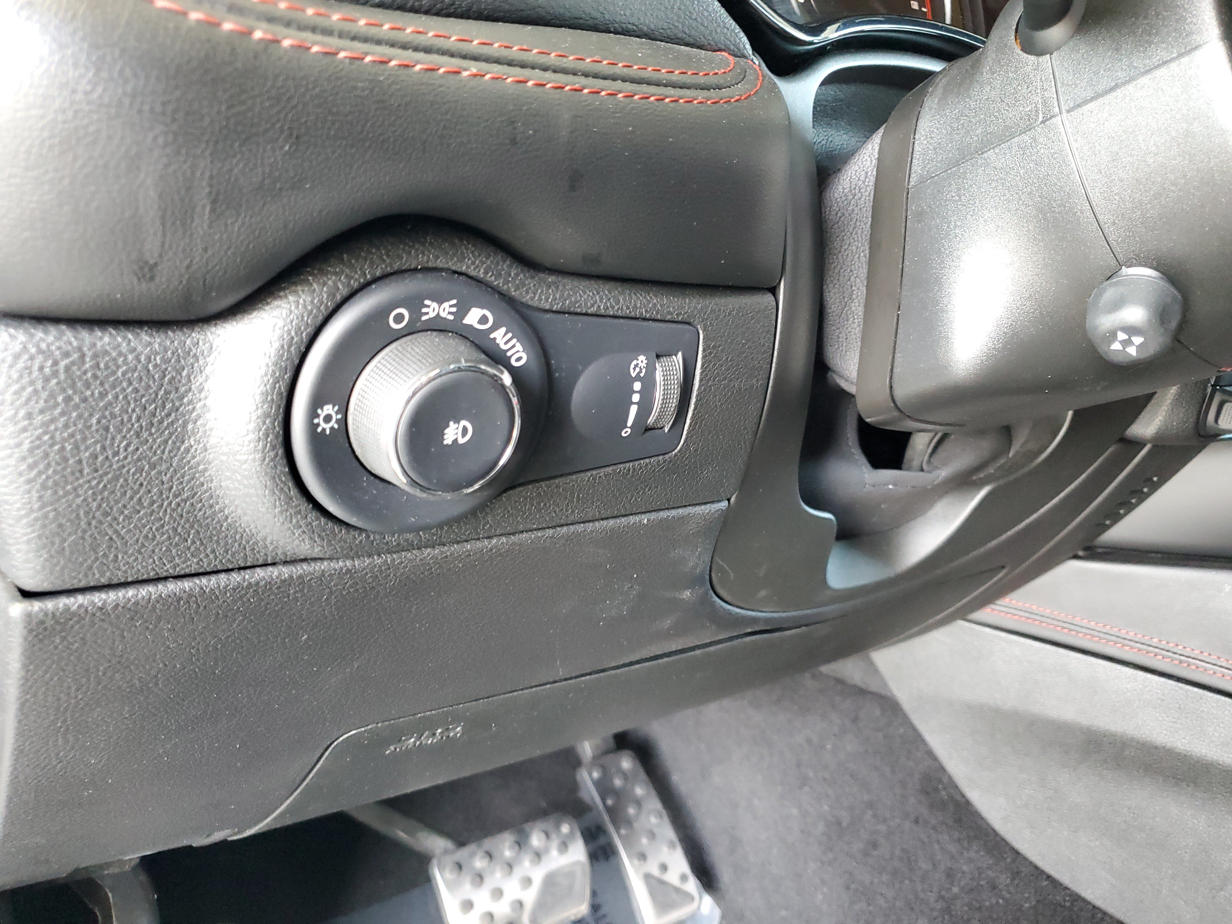 Certified 2023 Dodge Durango R/T AWD/4WD image 22