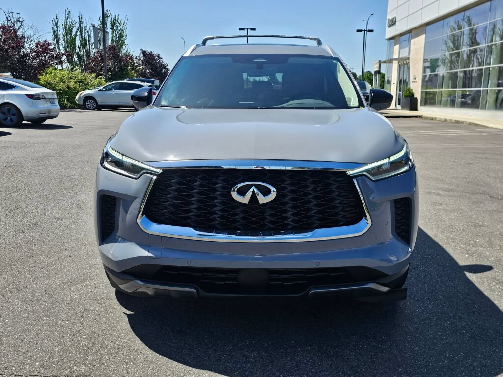 Used 2025 INFINITI QX60 Sensory AWD/4WD image 3