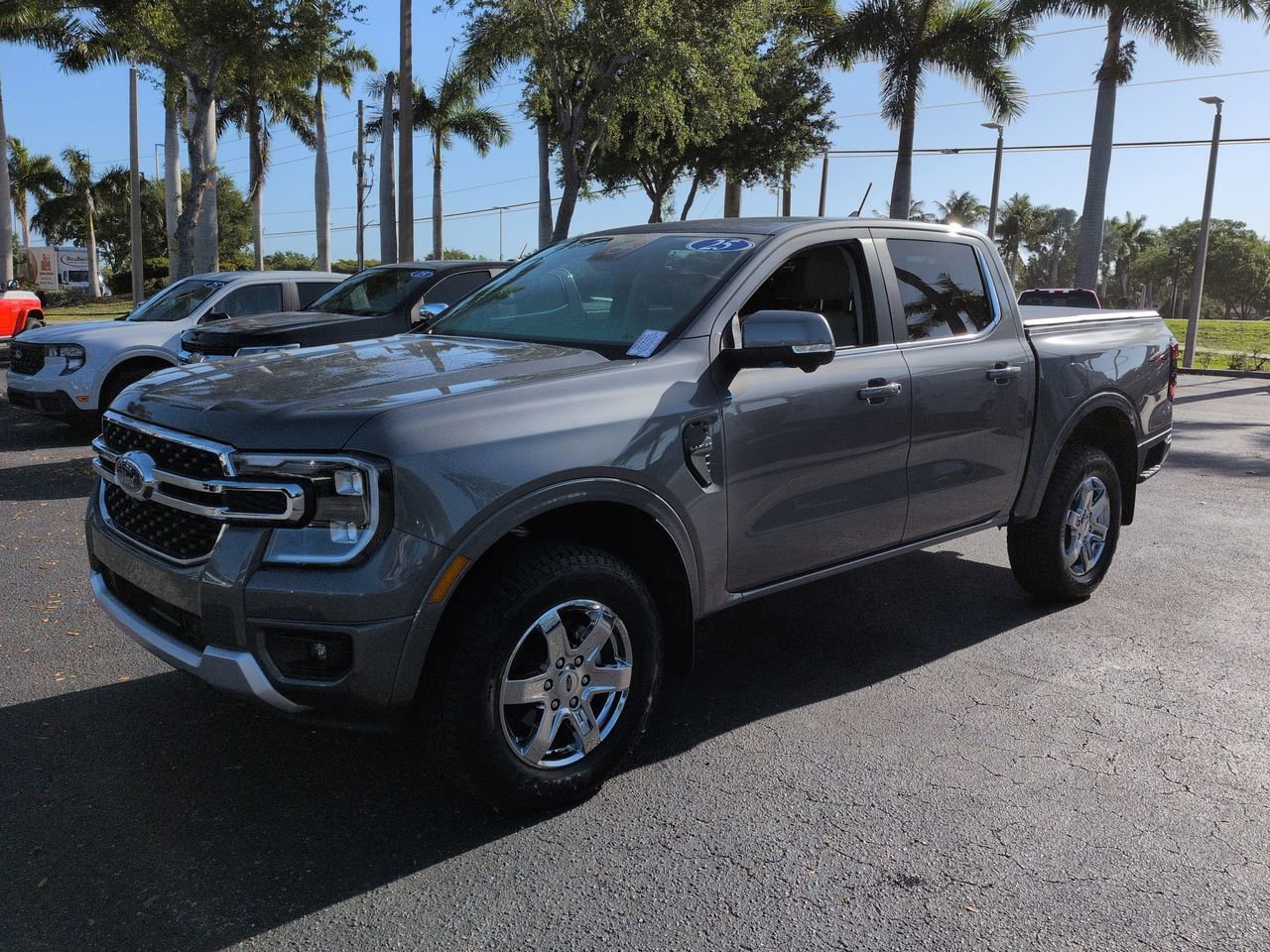 Used 2025 Ford Ranger Lariat w/ Chrome Accent Package AWD/4WD image 8