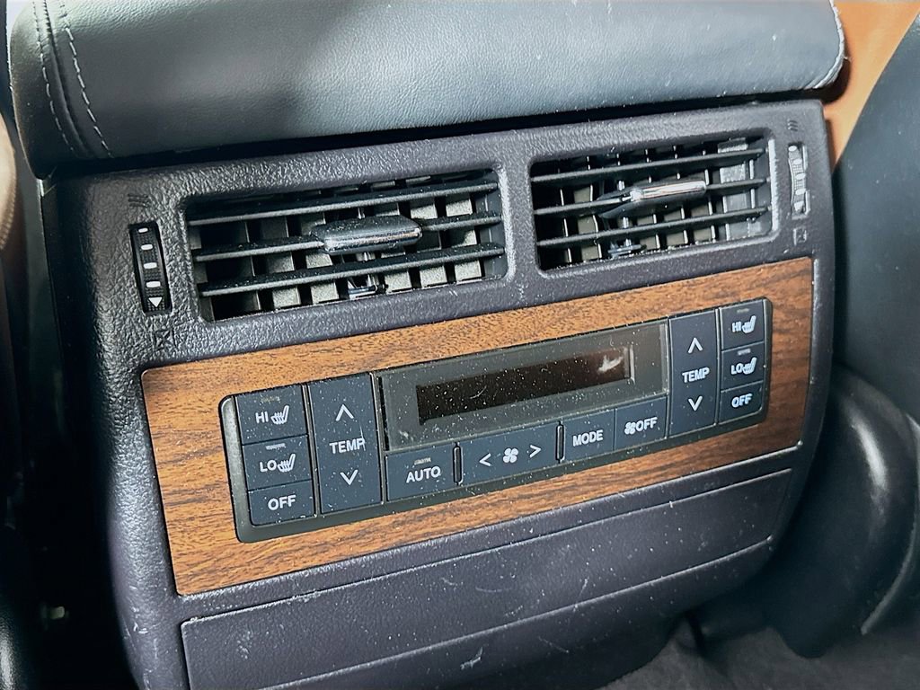 Certified 2020 Toyota Land Cruiser image 24