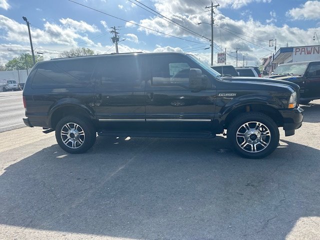 Used 2004 Ford Excursion Limited image 4