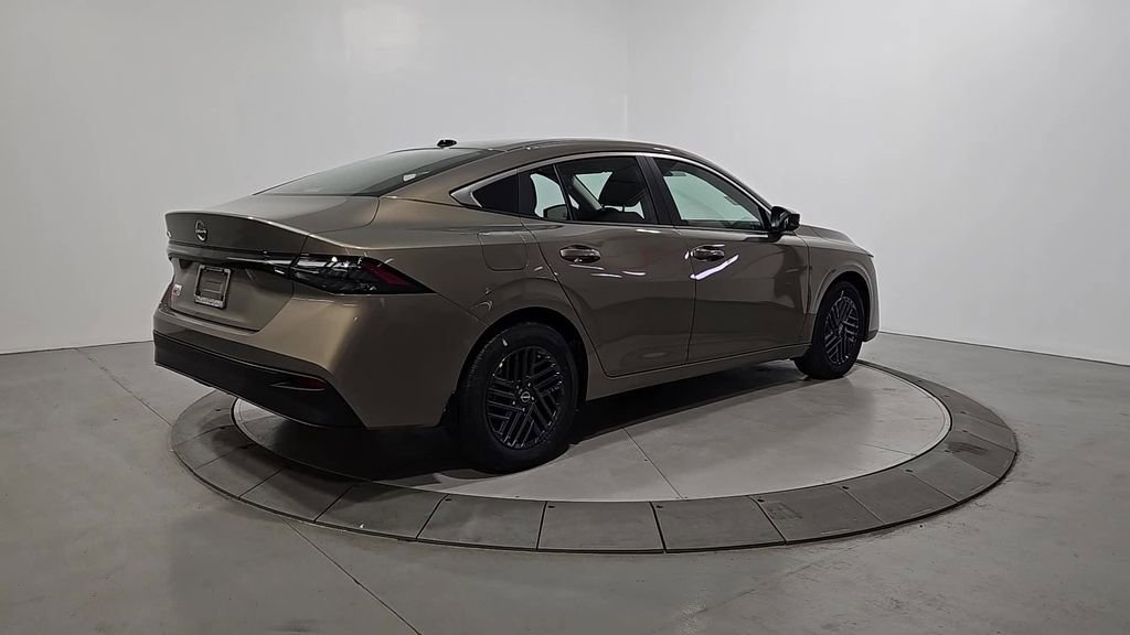 New 2026 Nissan Sentra SV image 5