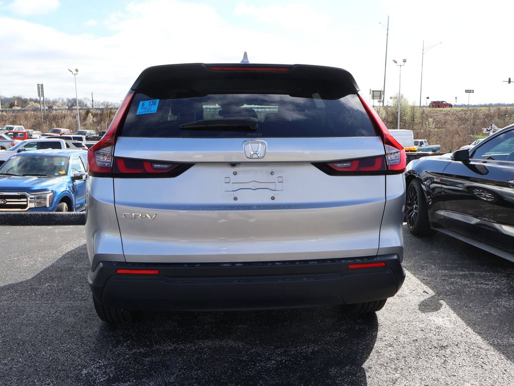 Used 2025 Honda CR-V LX image 12