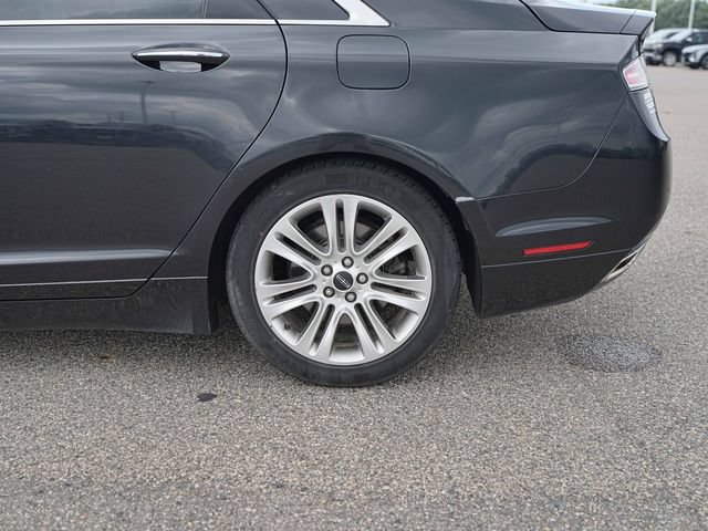 Used 2014 Lincoln MKZ w/ Equipment Group 102A Reserve FWD image 9