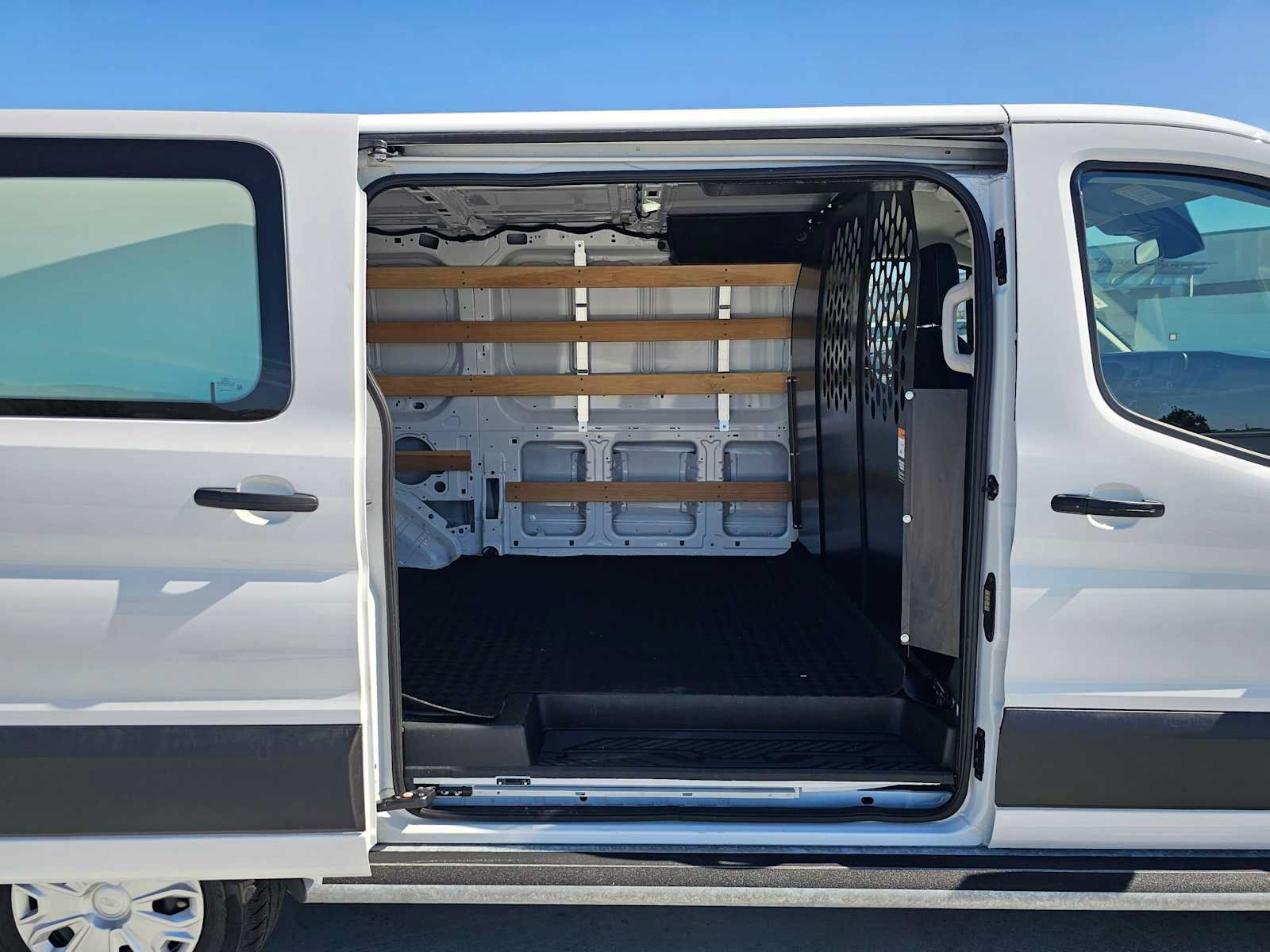 Used 2025 Ford Transit 250 Low Roof w/ Exterior Upgrade Package RWD image 12