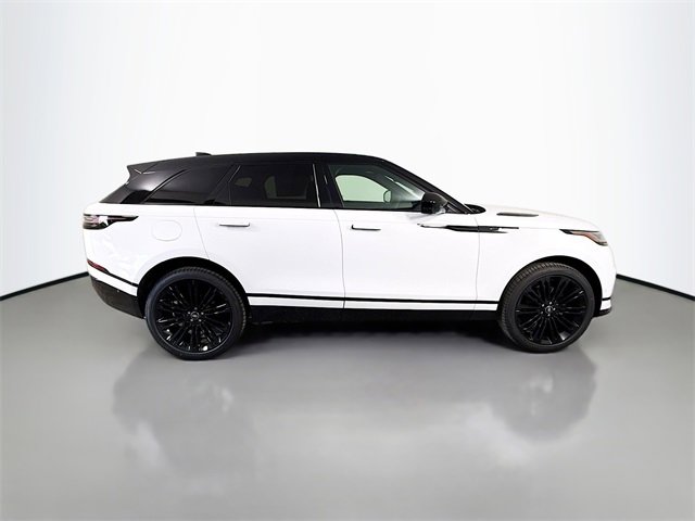 New 2026 Land Rover Range Rover Velar Dynamic SE image 4