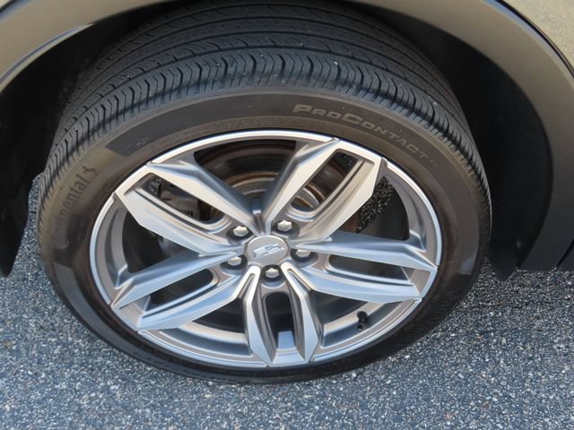 Used 2020 Cadillac XT4 Sport w/ Sun And Sound Package AWD/4WD image 15