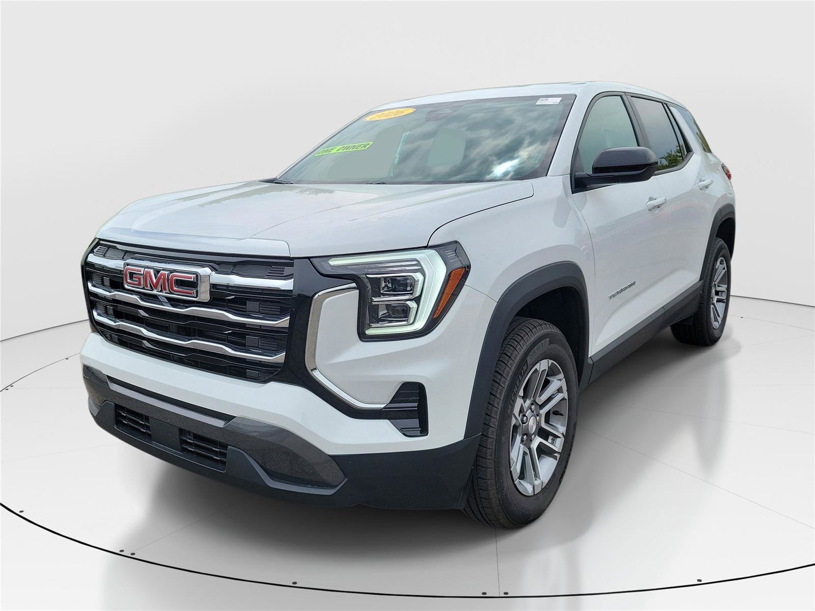 Used 2026 GMC Terrain Elevation FWD image 2