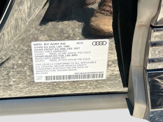 Used 2024 Audi Q8 e-tron Prestige w/ Prestige Package AWD/4WD image 43
