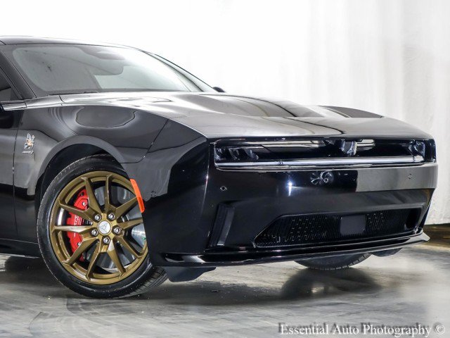 Used 2024 Dodge Charger Daytona Scat Pack w/ Plus Group image 2