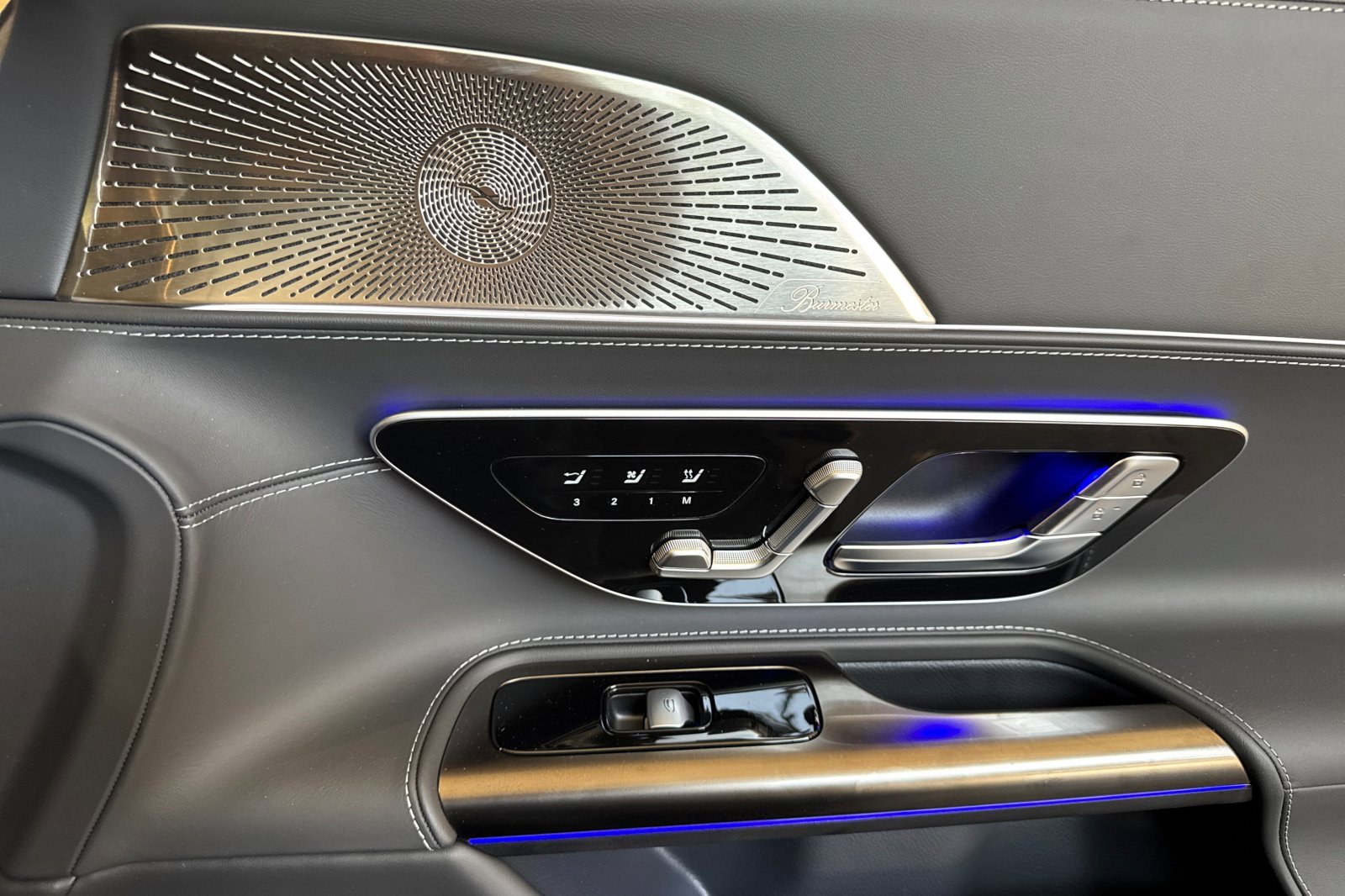 New 2025 Mercedes-Benz SL 55 AMG 4MATIC image 18